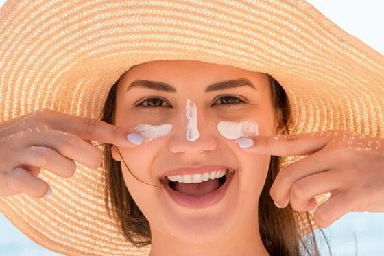 Cómo Elegir el Protector Solar Perfecto para tu Tipo de Piel